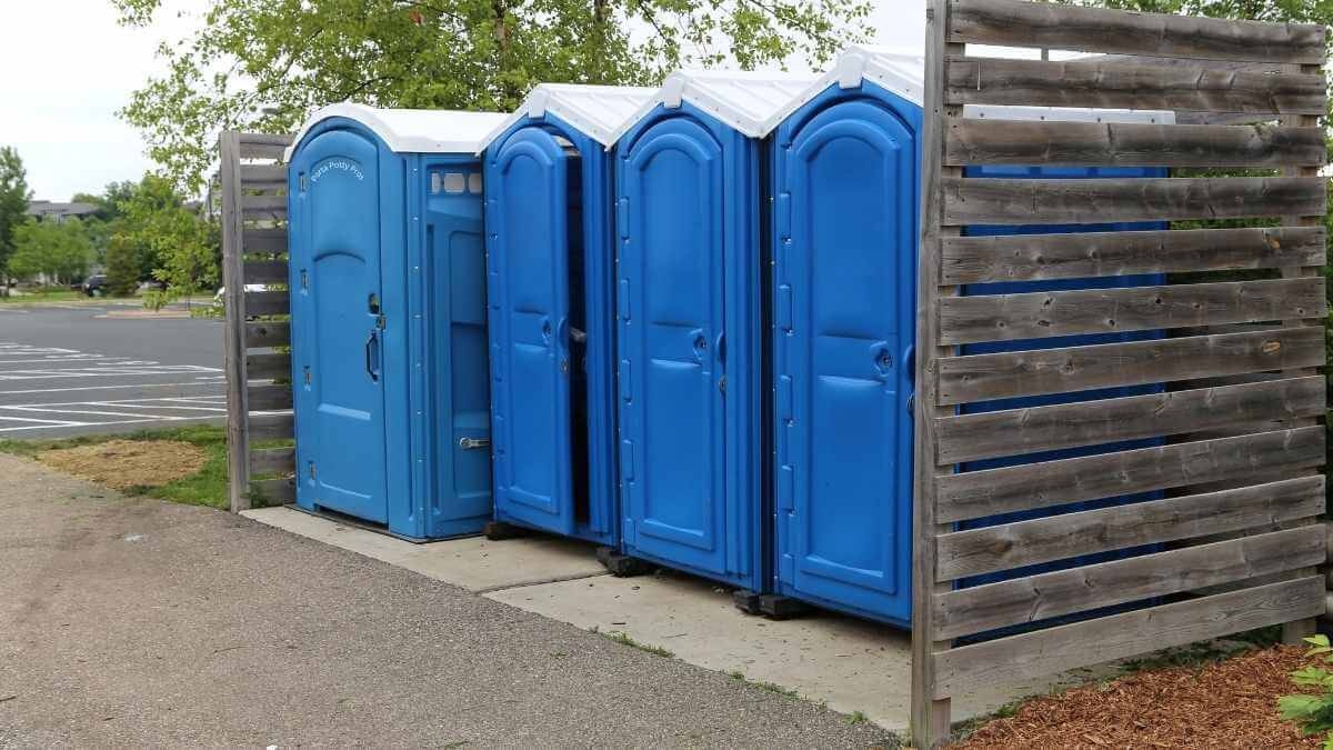 Porta Potty Rental Pros - Trusted Porta Potty Services in Maysville, MO, 64469